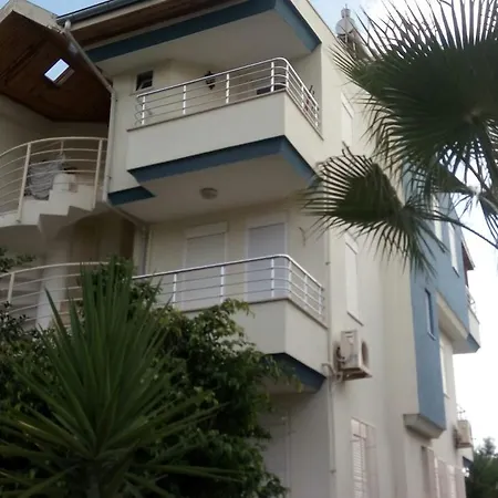 Artemis Garden Apartment *